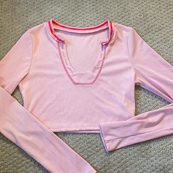 Pink Top - Picture 1 of 1